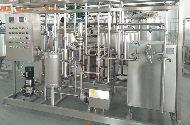 Маленькая интегрированная машина мороженого 300 л. 